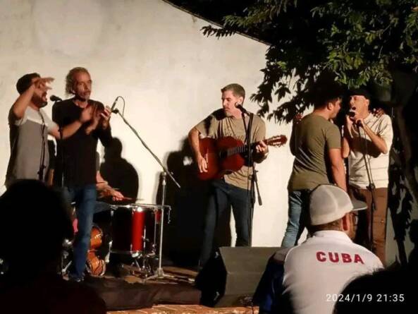 Homenaje a Manuel Corona 