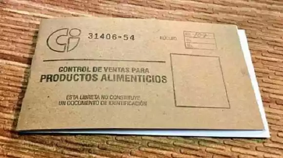 Las autoridades del Comercio en Villa Clara indicaron paralizar la comercialización de azúcar en bodegas de varios municipios, donde arribó un lote con destino a la canasta básica no apto para la venta, por contener partículas ferrosas por encima de los índices permisibles.