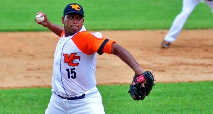 Freddy Asiel Álvarez alcanza victoria 125 en Series Nacionales de Cuba