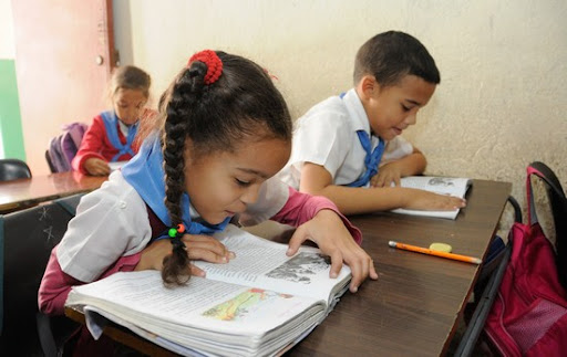 Por un 2025 de resultados superiores en la educación villaclareña 