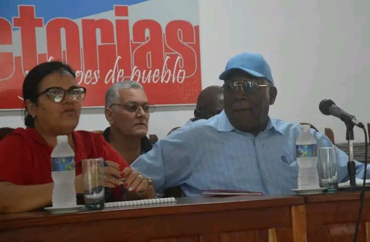 Constata Valdés Mesa marcha de producción arrocera en Encrucijada 