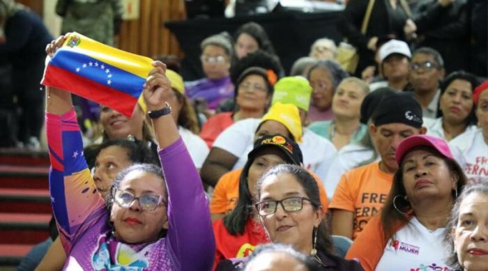 Desde Cuba, el apoyo a las mujeres venezolanas