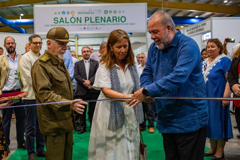Inauguran en La Habana Tercer Salón Internacional de Energías Renovables