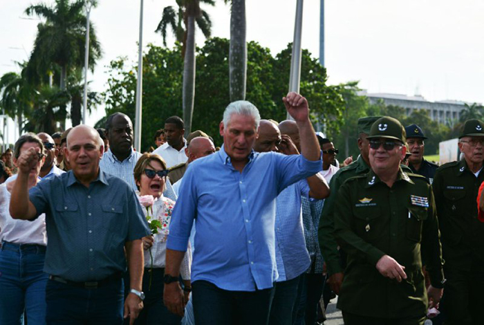 Camilo Cienfuegos en la memoria de los cubanos