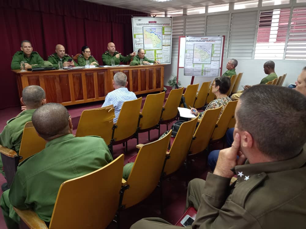 Villa Clara: extremar las medidas de la fase de alarma ciclónica