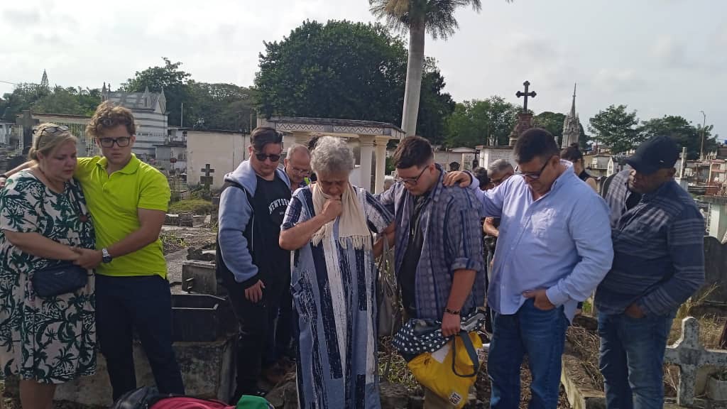 Último adiós a Pedro Martínez Pírez en Santa Clara