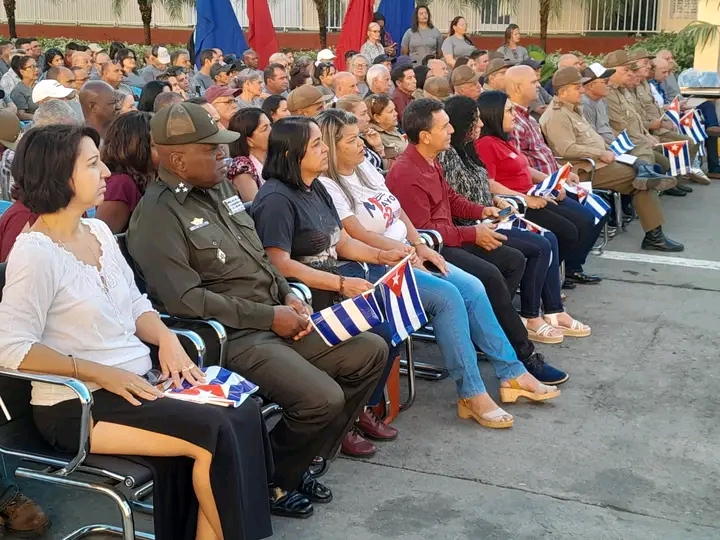 Celebran quinto aniversario de la EMI Batalla de Santa Clara