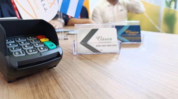 Actualización de EnZona incorpora transferencias y pagos con tarjetas Clásica y AIS