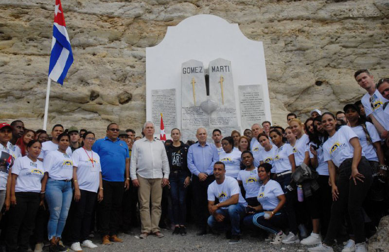 Presidió Díaz-Canel acto nacional en Playita de Cajobabo