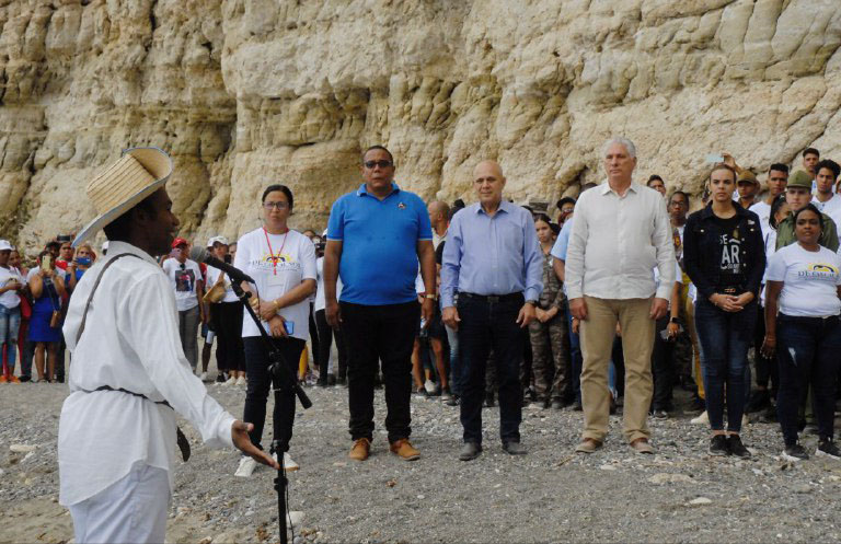 Presidió Díaz-Canel acto nacional en Playita de Cajobabo