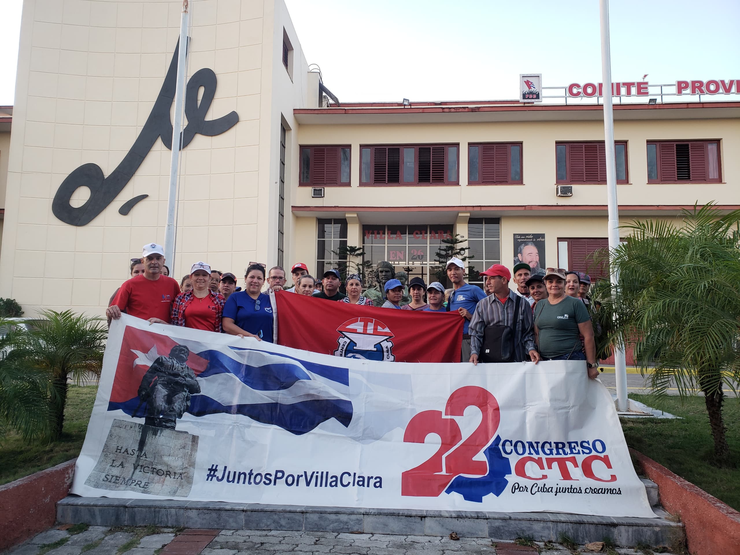 Trabajadores villaclareños realizan preparativos para el Primero de Mayo