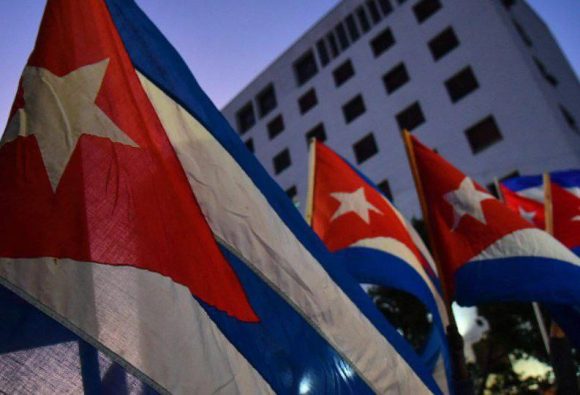 Cuba celebra la proclamación del carácter socialista de la Revolución