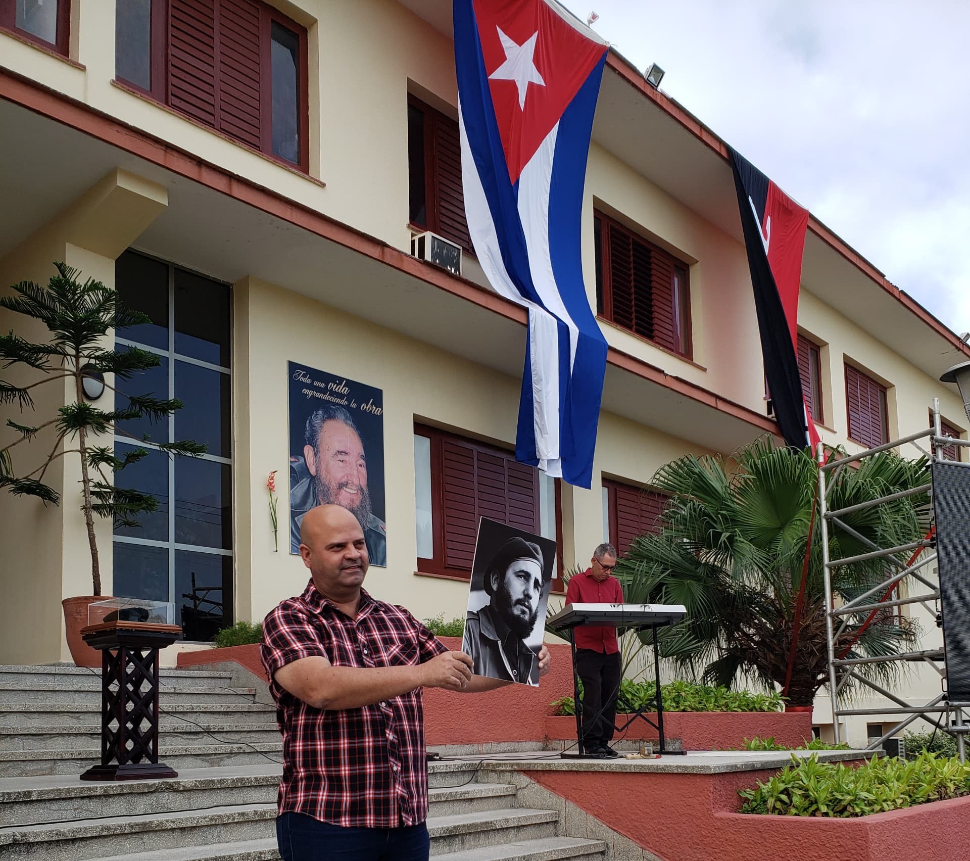 Evocación y reconocimiento en aniversario de la fundación del Partido Comunista de Cuba