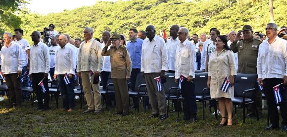 Homenaje a Fidel en Birán. Foto: Estudios Revolución.