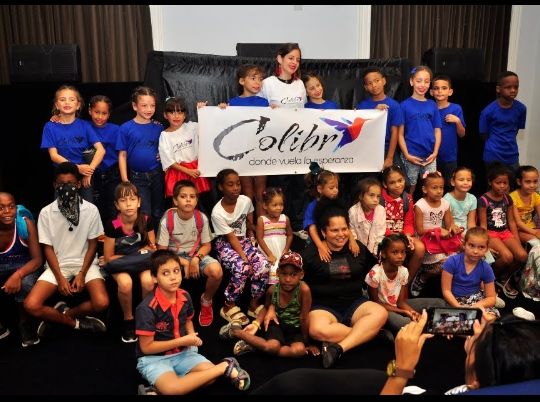 Destacan instructores de arte en temporada veraniega