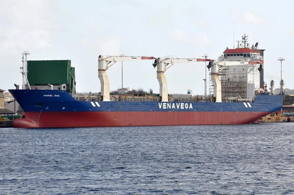 Cuba recibe donativos en el buque venezolano Manuel Gual