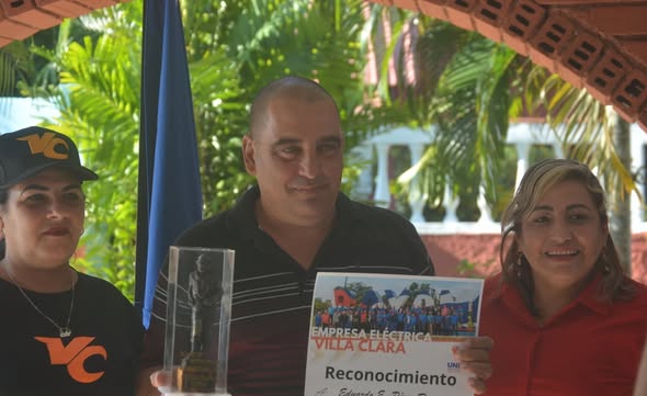 Inauguran casita infantil en la UEB Tabaco Torcido de Exportación Manicaragua