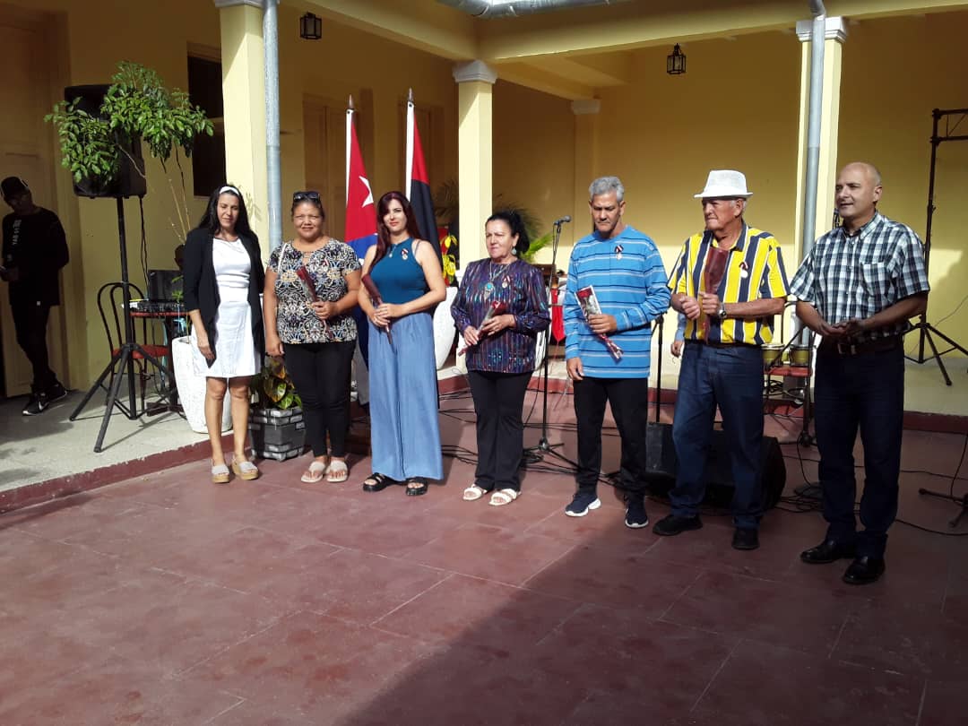 Reconocen en Villa Clara a trabajadores de la Cultura