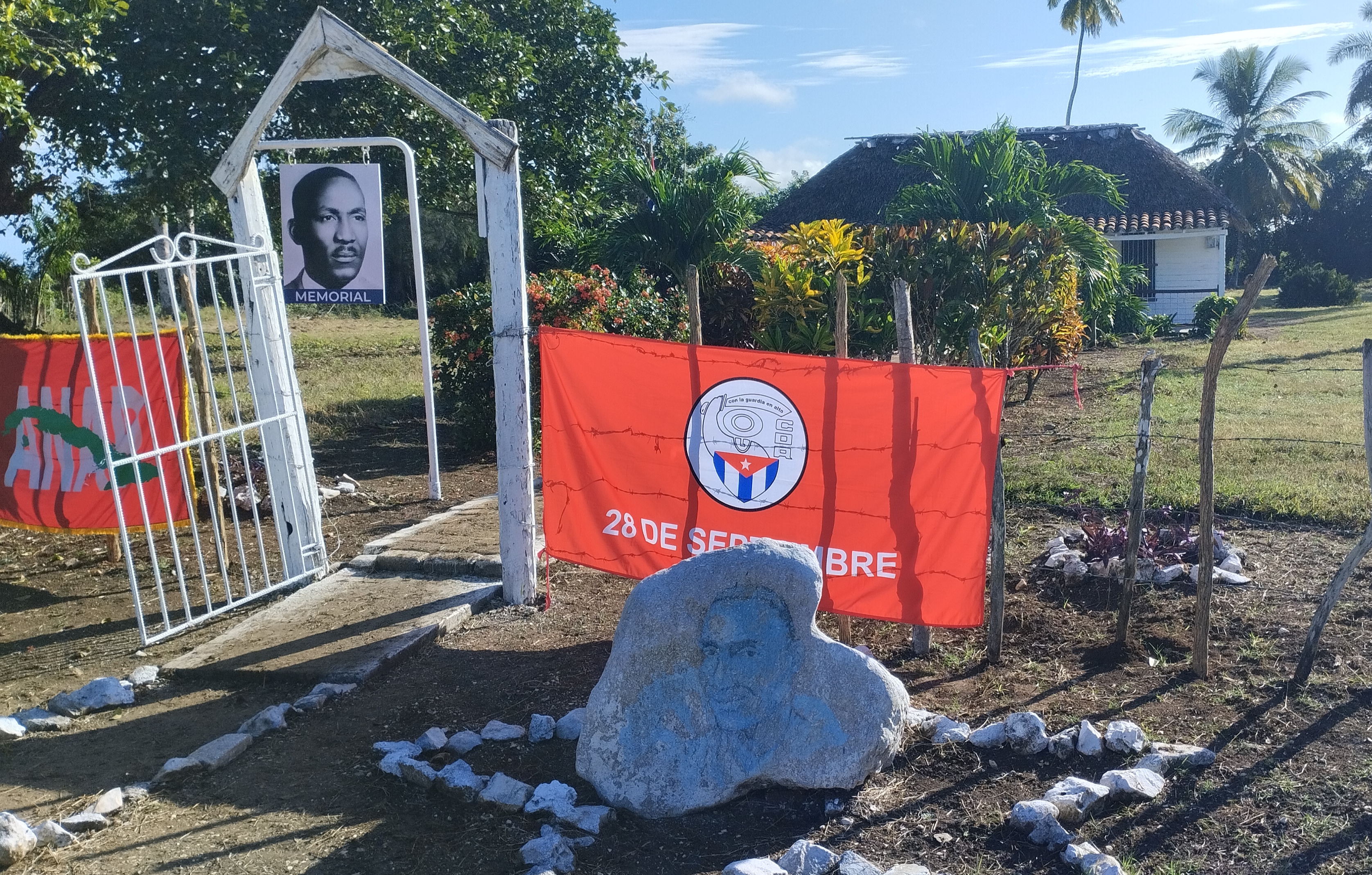 Recuerdan a Jesús Menéndez Larrondo en el 114 aniversario de su natalicio