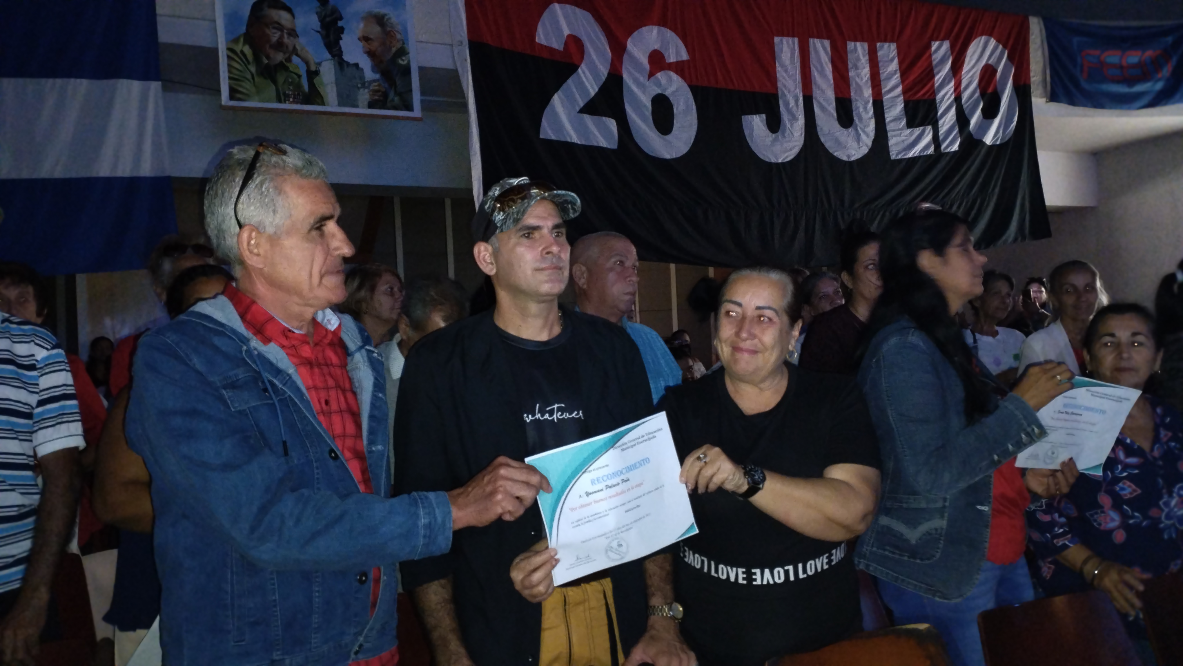 Reconocen en Encrucijada la labor de los educadores del territorio