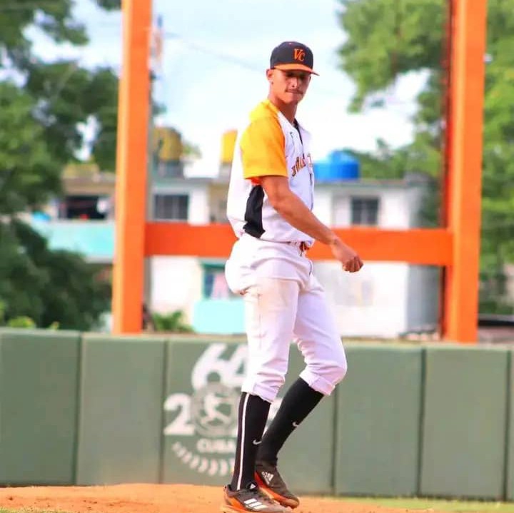 Dividieron honores Villa Clara y Camagüey en el cierre de la 64 Serie Nacional de Béisbol