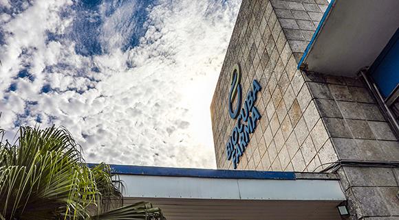 Cuba y Rusia firman acuerdo de creación de la primera empresa mixta en el sector