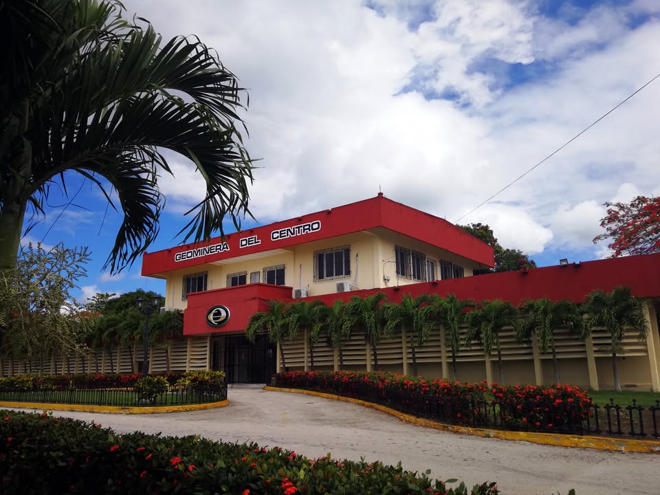Geominera del Centro impacta en industria química, agricultura y construcción