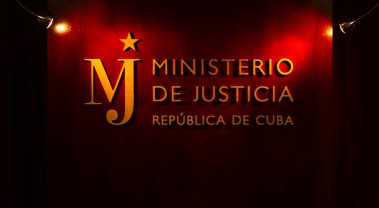 Aclara Minrex sobre traspaso de legalizaciones al Minjus 