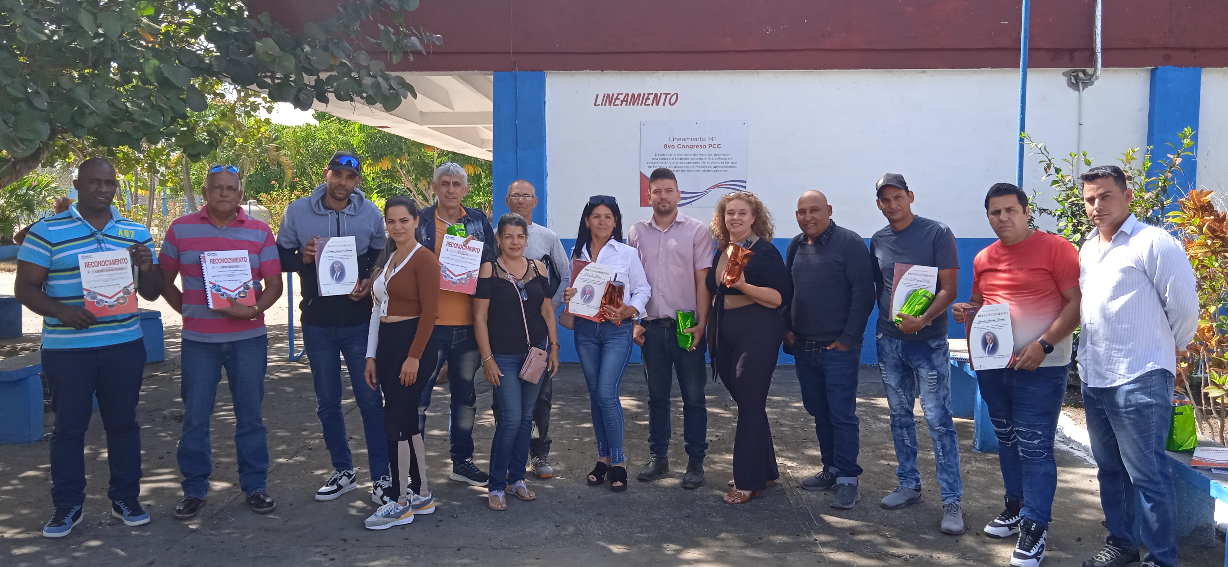Trabajadores de la Empresa de Recuperación de Materias Primas pasaron revista a su desempeño