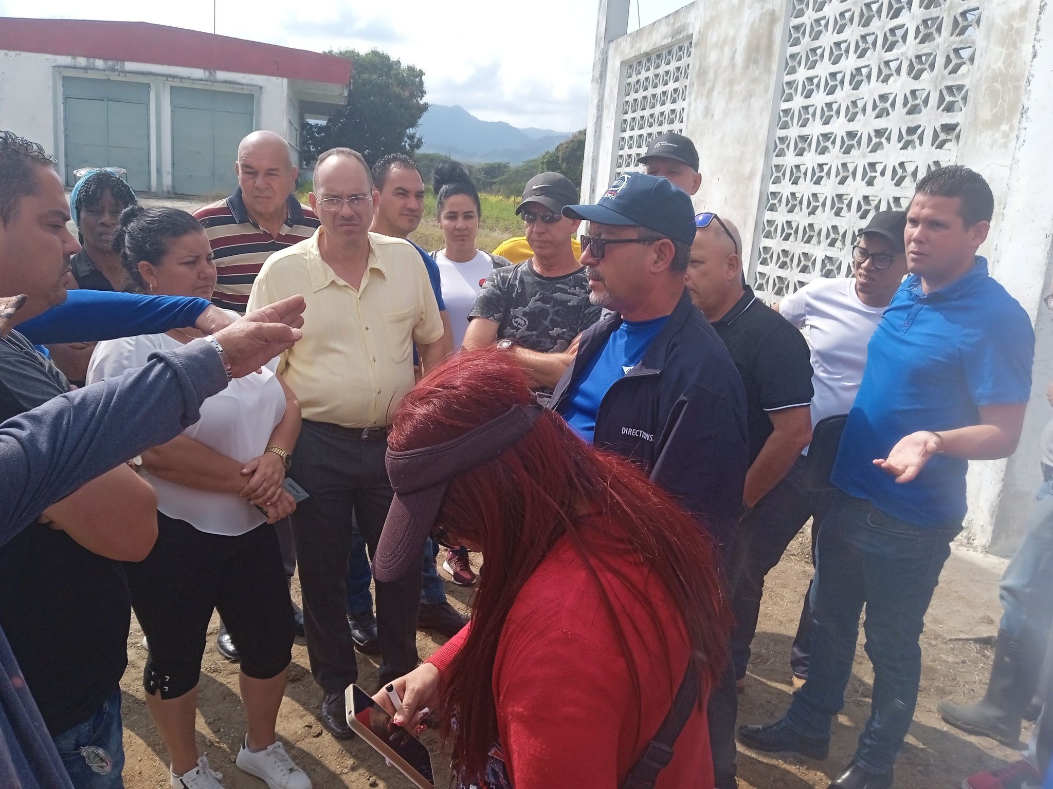 Antonio Rodríguez Rodríguez, presidente del Instituto Nacional de Recursos Hidráulicos, chequeó la inversión en la conductora Mataguá, en el municipio villaclareño de Manicaragua. 