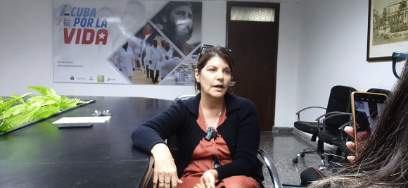 Yilian Jiménez Expósito, jefa del departamento de colaboración que Cuba recibe, de la dirección de relaciones internacionales del Ministerio de Salud Pública (Minsap). Foto: Cubadebate.