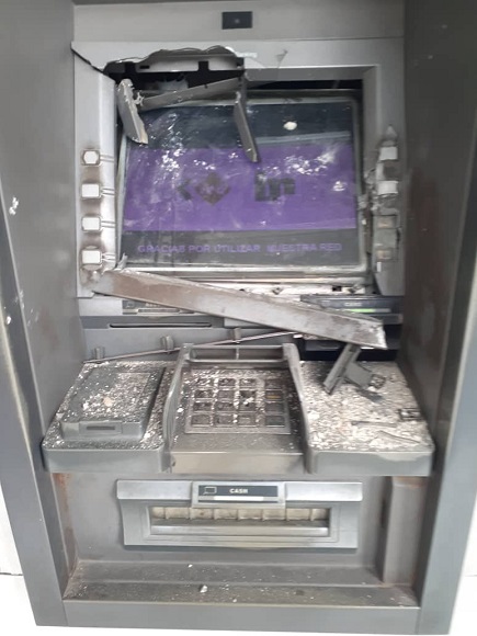 Denuncian hecho vandálico contra cajeros automáticos de La Habana