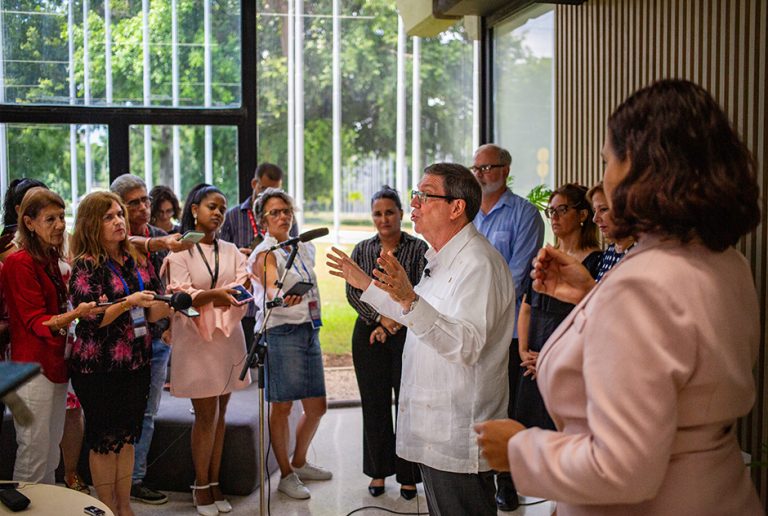 Canciller Bruno Rodríguez: La política exterior cubana tiene en el pueblo a su principal protagonista