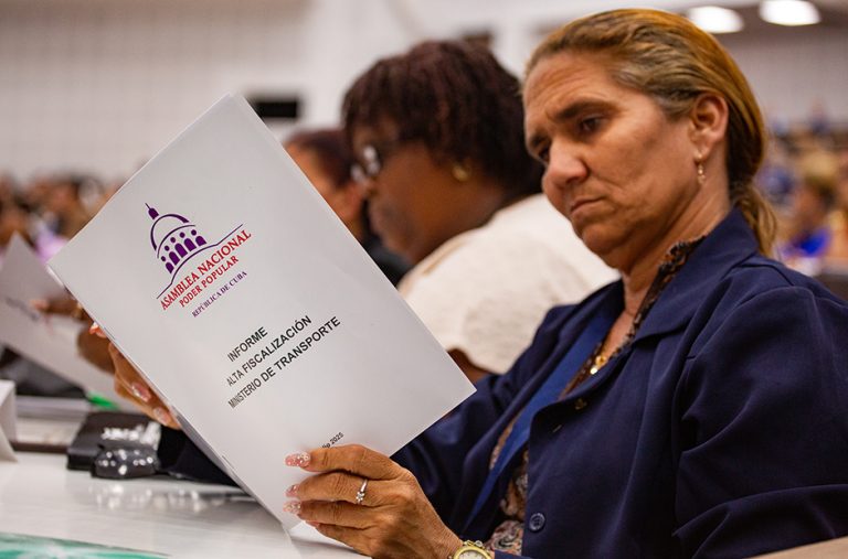Asamblea Nacional presenta resultados de alta fiscalización al Ministerio de Transporte
