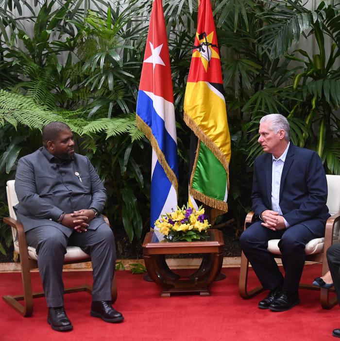 Partido Comunista de Cuba y el Frente de Liberación de Mozambique refuerzan su histórica relación