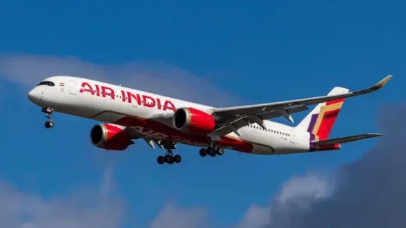 Se estrella un avión en la India con 242 pasajeros a bordo
