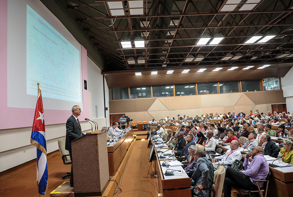 La economía cubana en el centro del debate del noveno Congreso de la ANEC