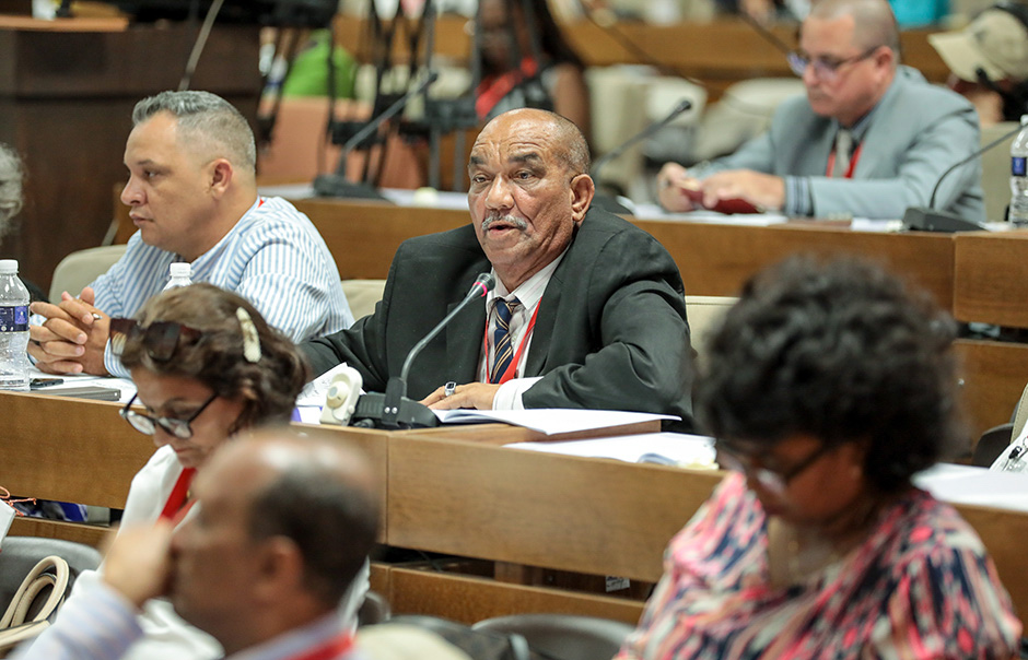 La economía cubana en el centro del debate del noveno Congreso de la ANEC