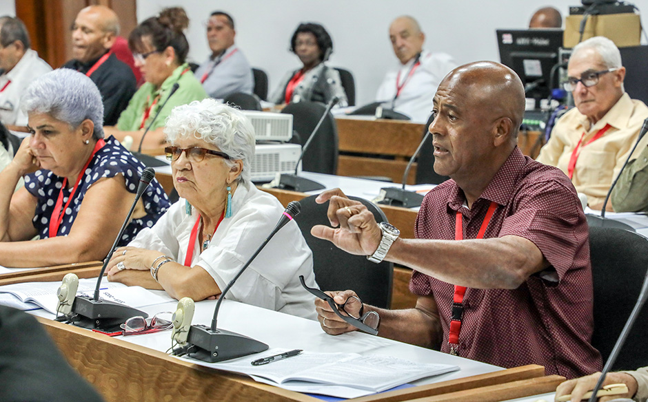 La economía cubana en el centro del debate del noveno Congreso de la ANEC