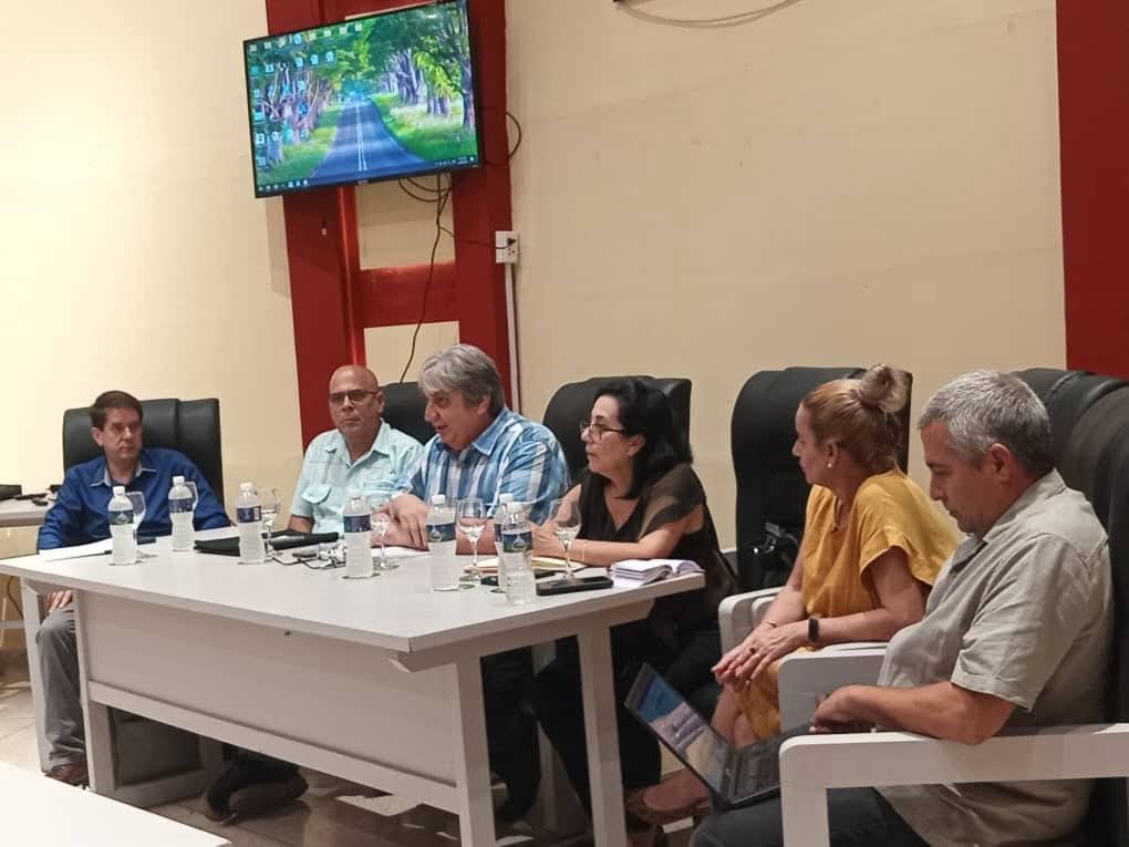 Sesiona en Santa Clara encuentro nacional de especialistas técnicos de la Radio y TV