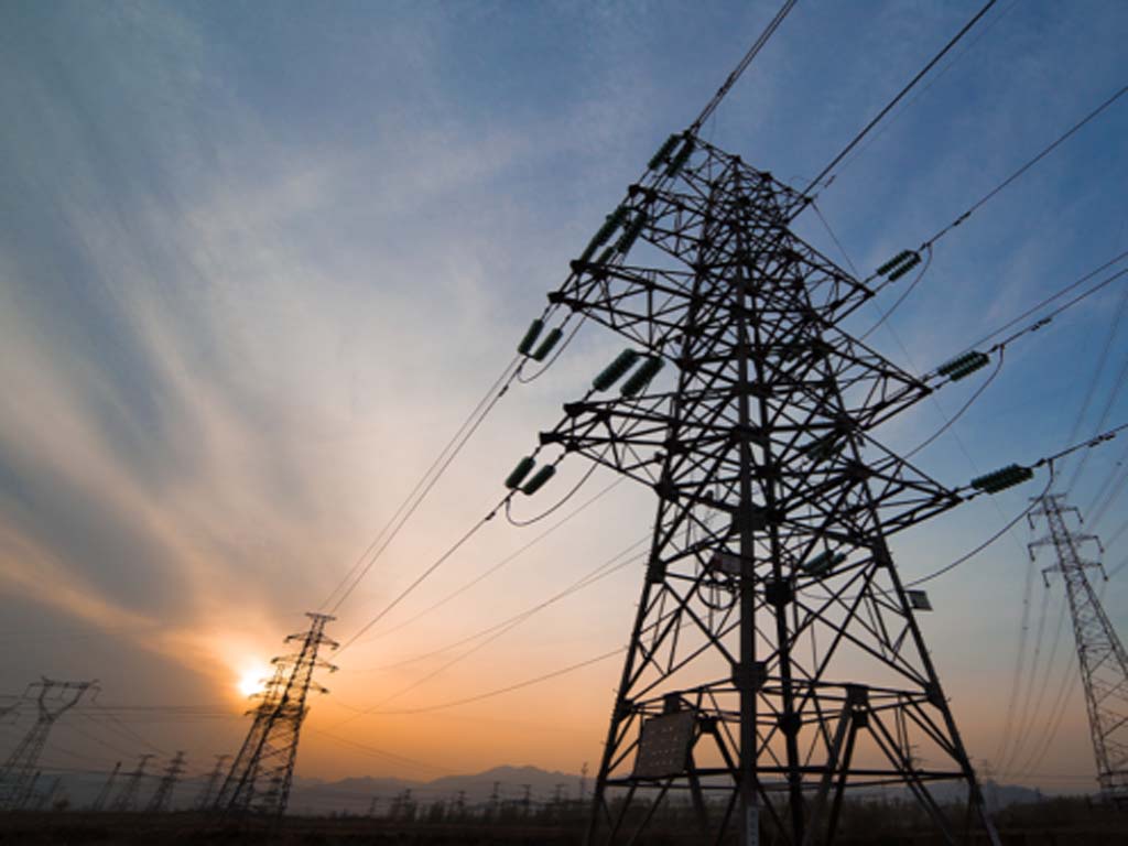 Estable el Sistema Eléctrico Nacional, aunque sin posibilidad de cubrir la demanda