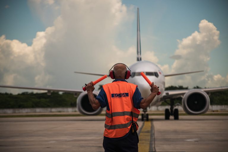 Arribo de visitantes internacionales a Cuba decrece respecto a 2024