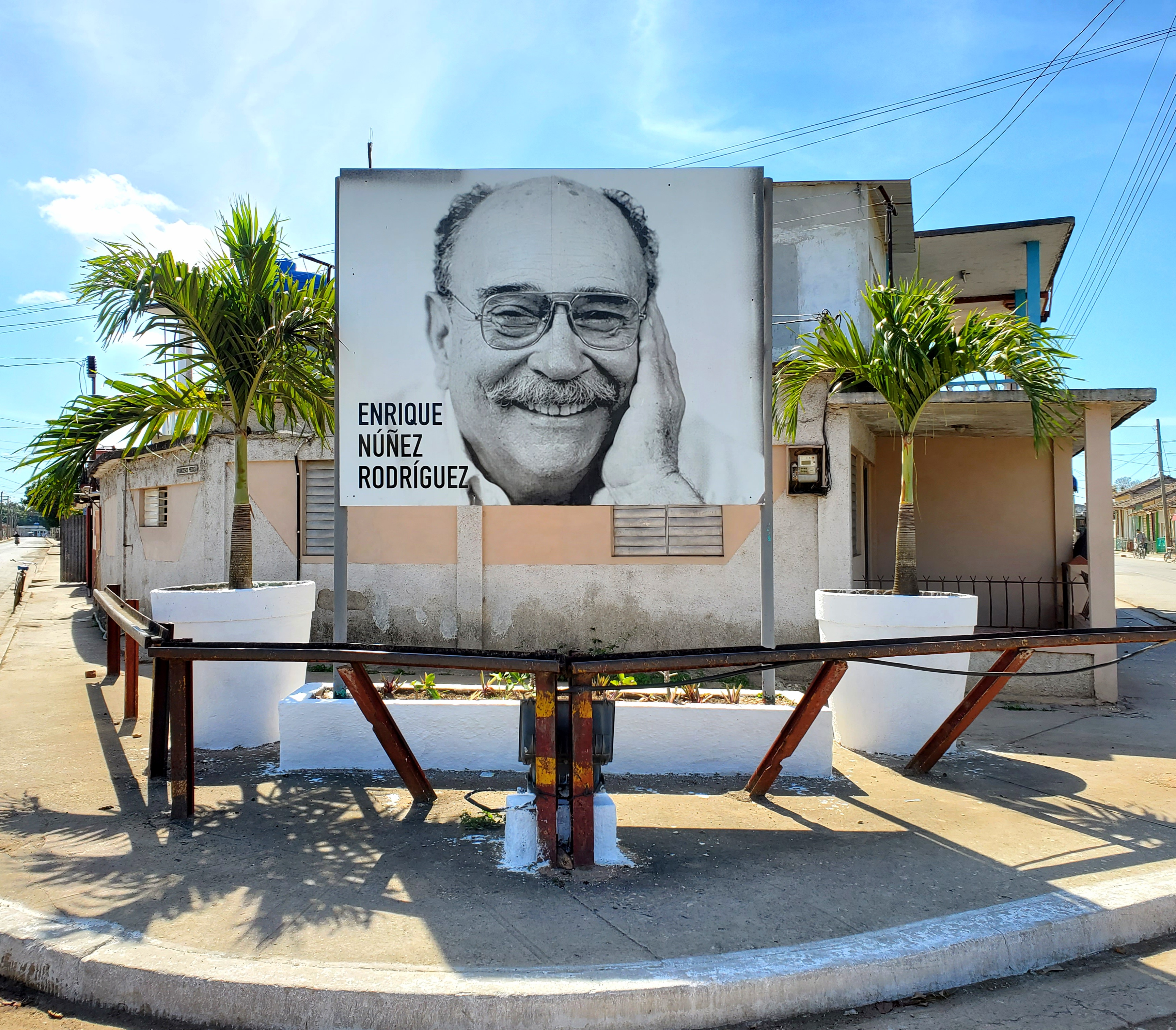 Enrique Núñez: humor, ingenio y cubanía