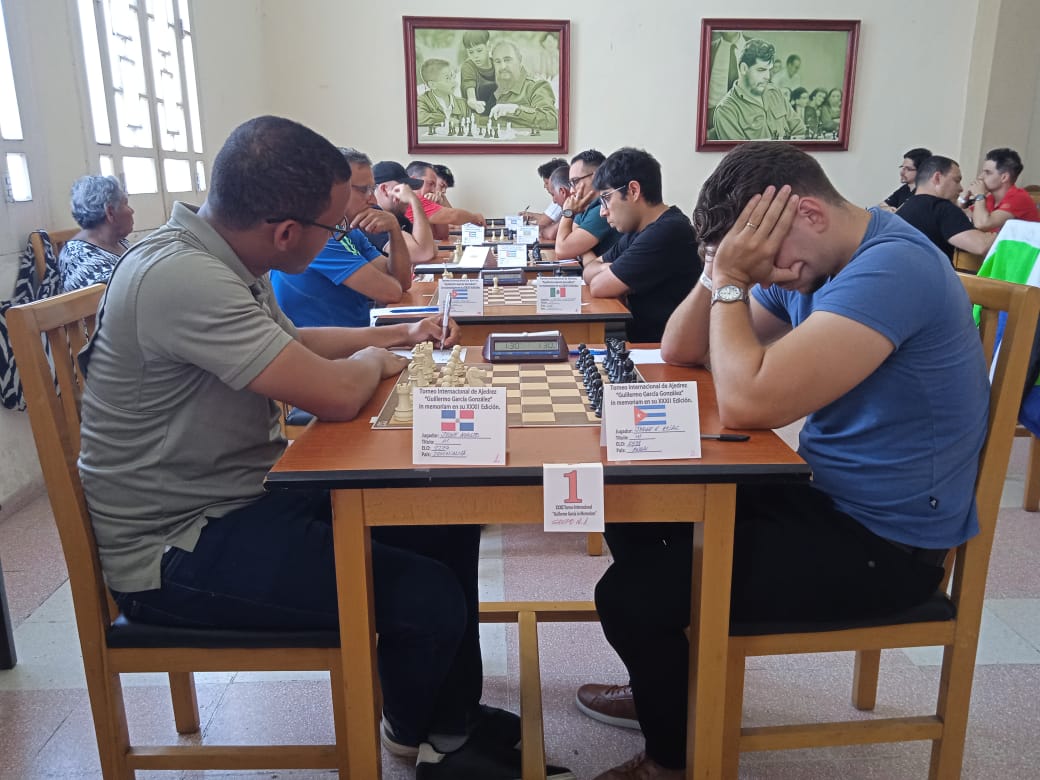 Reñido inicio del Torneo Internacional de Ajedrez Guillermito García en Santa Clara
