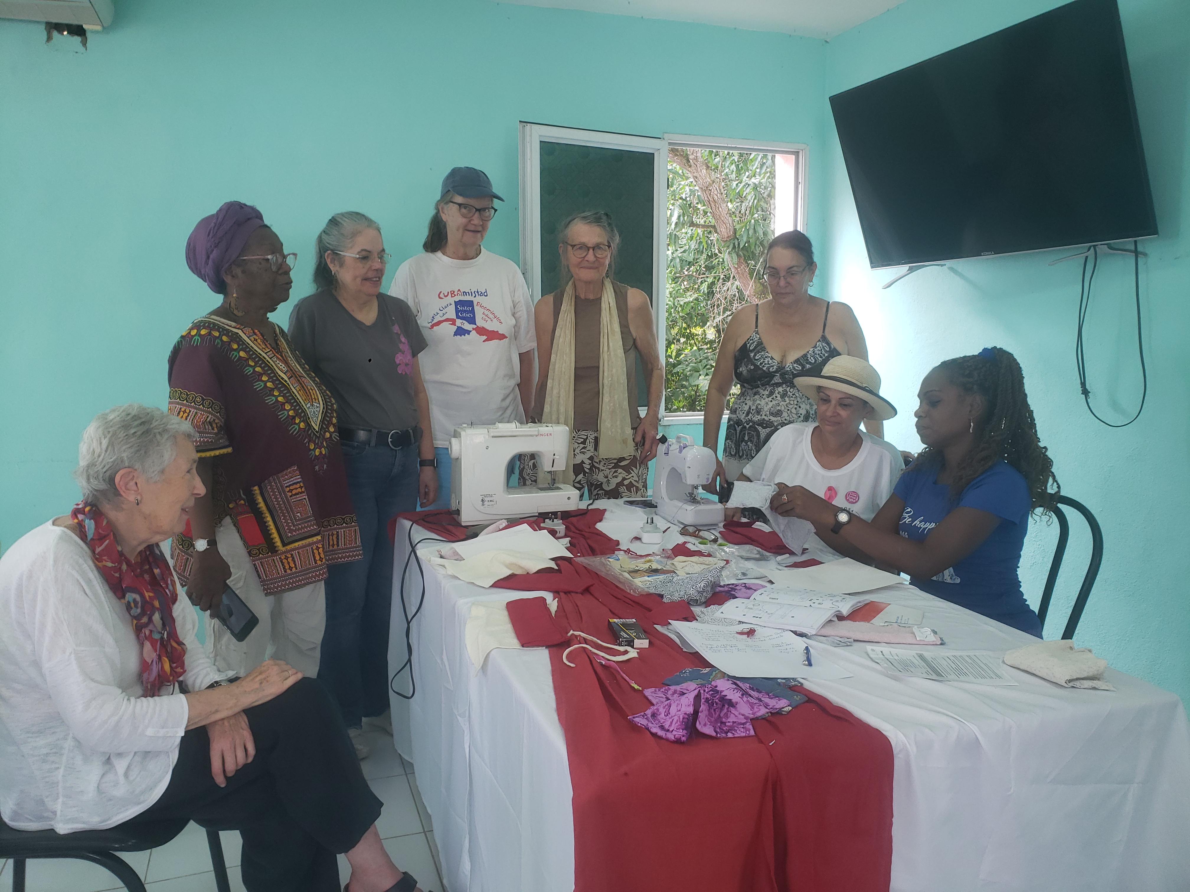 De visita en Villa Clara brigada de solidaridad norteamericana.