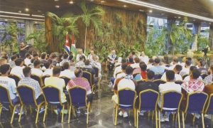 Dos pueblos, dos culturas de resistencia