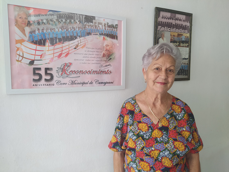 Despiden en Camajuaní a la Maestra Rebeca Urribarren