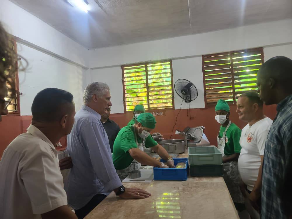 Visita presidente cubano municipio de Caibarién