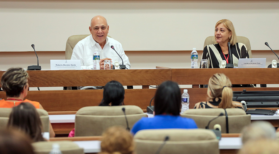 Asamblea Constitutiva de Bufetes Colectivos ratifica compromiso con la Revolución y el socialismo