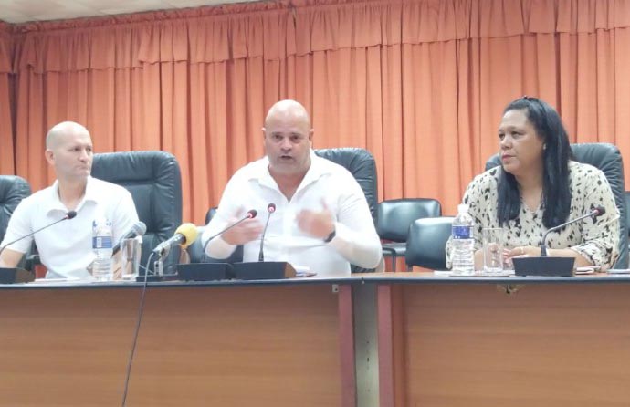 Cuba inicia consulta en colectivos laborales para actualizar Código de Trabajo